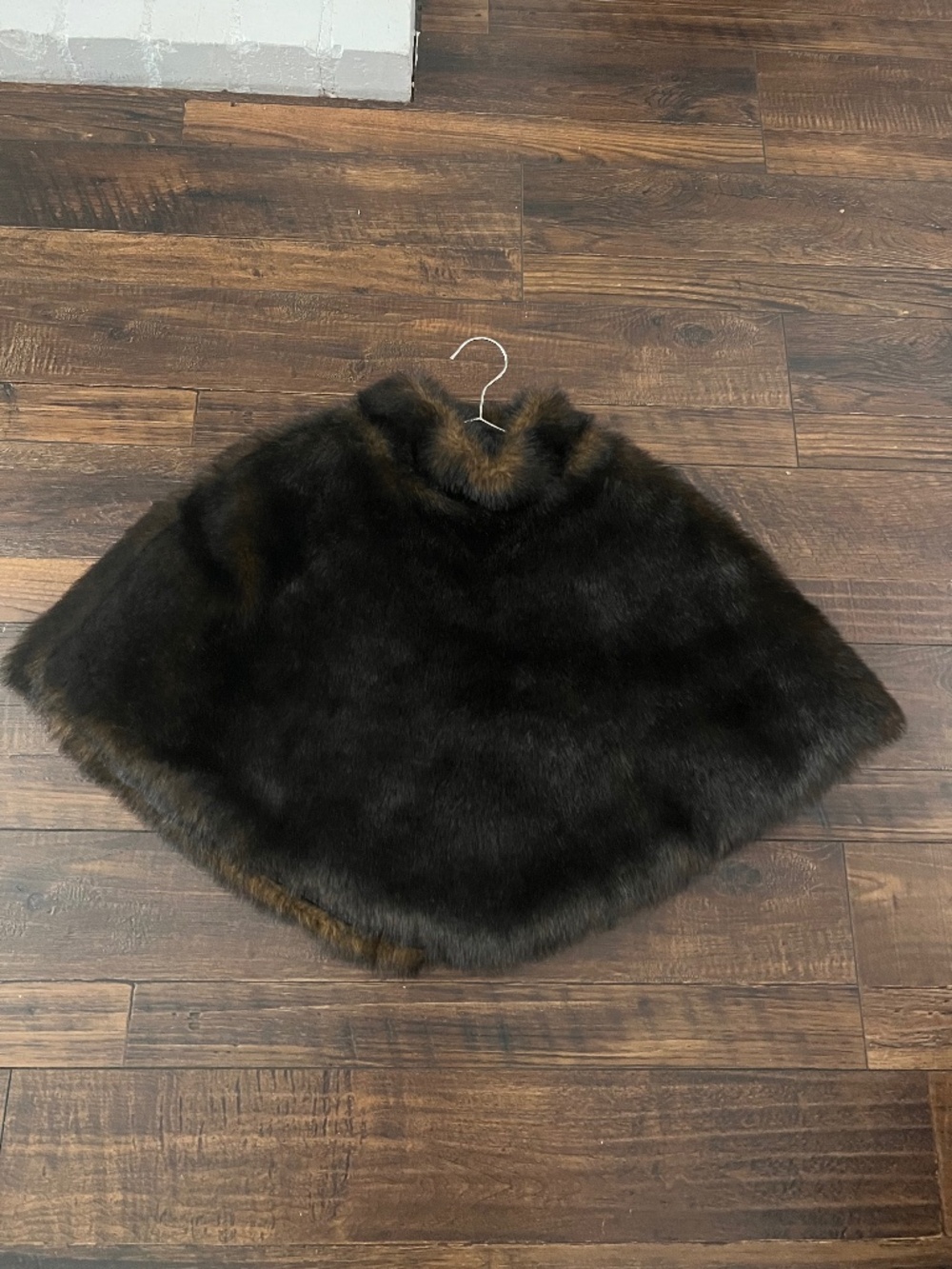 MODA International Vintage faux fur cape or poncho